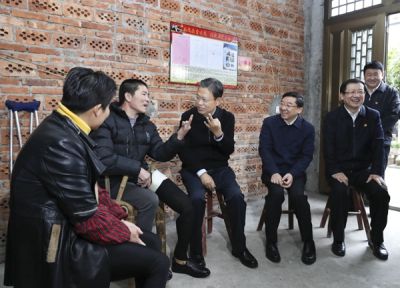 赵乐际在福建调研时强调深入贯彻党的十九大精神 谋划好明年工作 下大力气解决群众身边腐败和作风问题