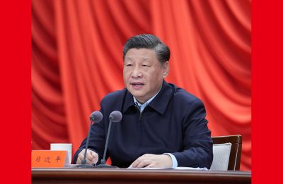 习近平：筑牢理想信念根基树立践行正确政绩观 在新时代新征程上留下无悔的