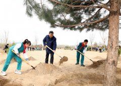 习近平：全社会都做生态文明建设的实践者推动者